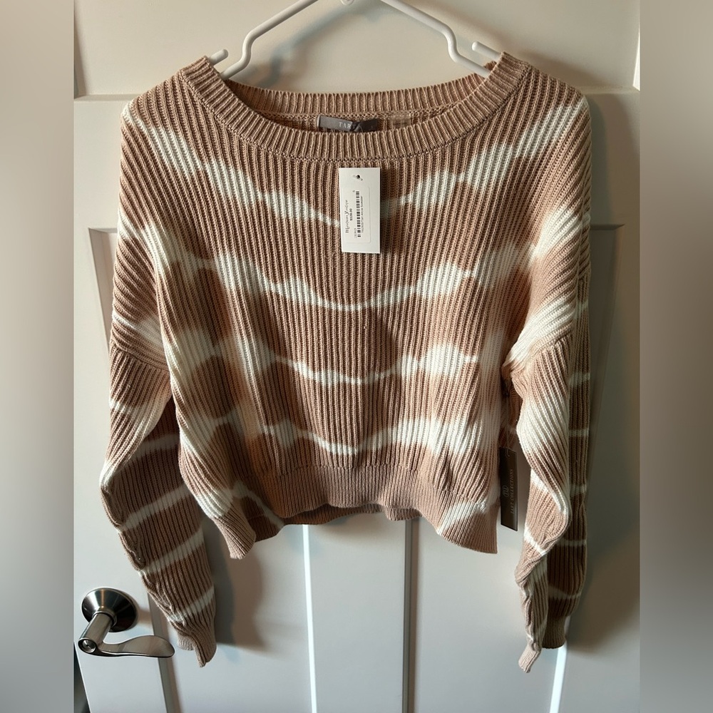 Tart Collections - cropped sweater size small brand new!
